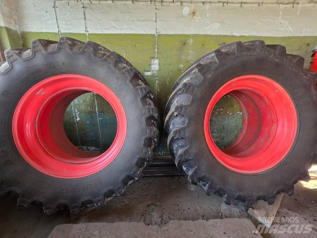CLAAS Axion 850 Tractoren