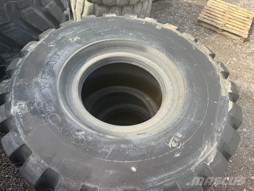 Goodyear 750/65R25 Banden, wielen en velgen