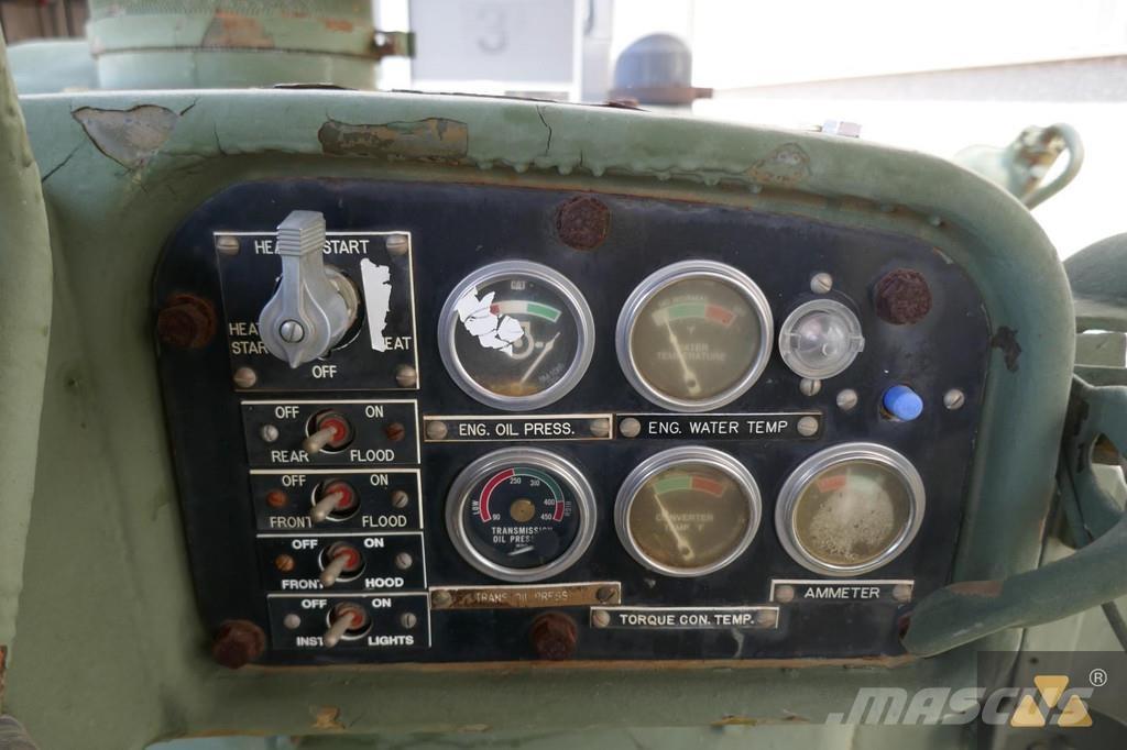 CAT D7F Ex-army Rupsdozers