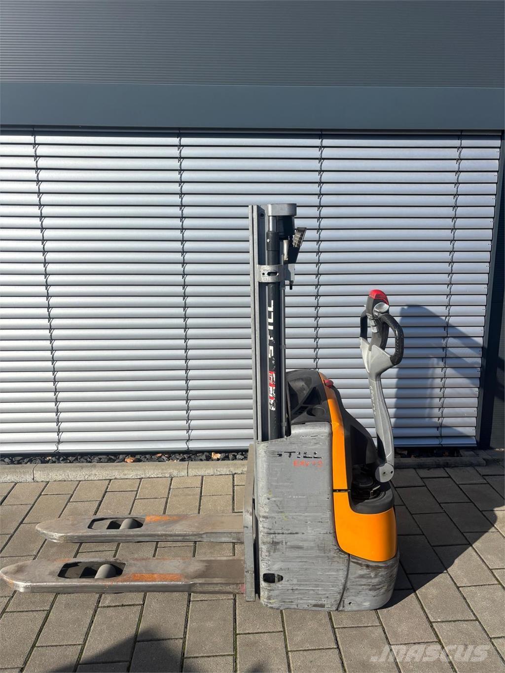 Still EXV12 Zelfrijdende stapelaars