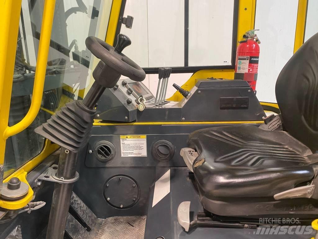 Combilift CBE2500 Four-way truck