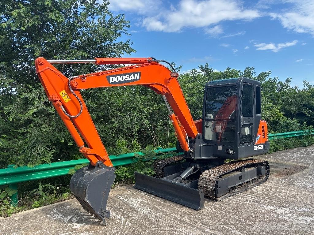 Doosan DH 55 Minigraafmachines < 7t