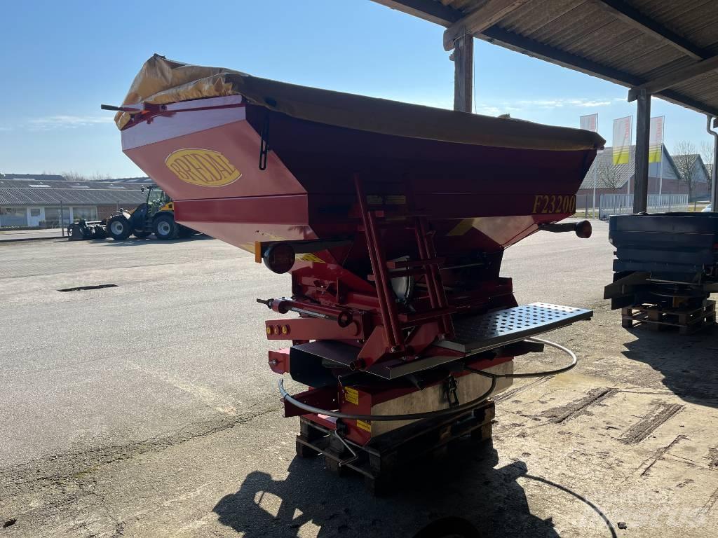 Bredal F2 3200 Mestverspreider