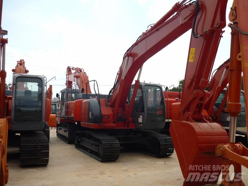 Hitachi ZX 225 US Rupsgraafmachines