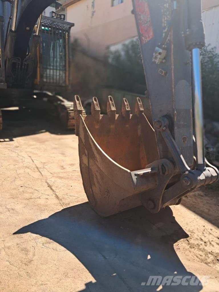 Volvo EC 210 B LC Rupsgraafmachines