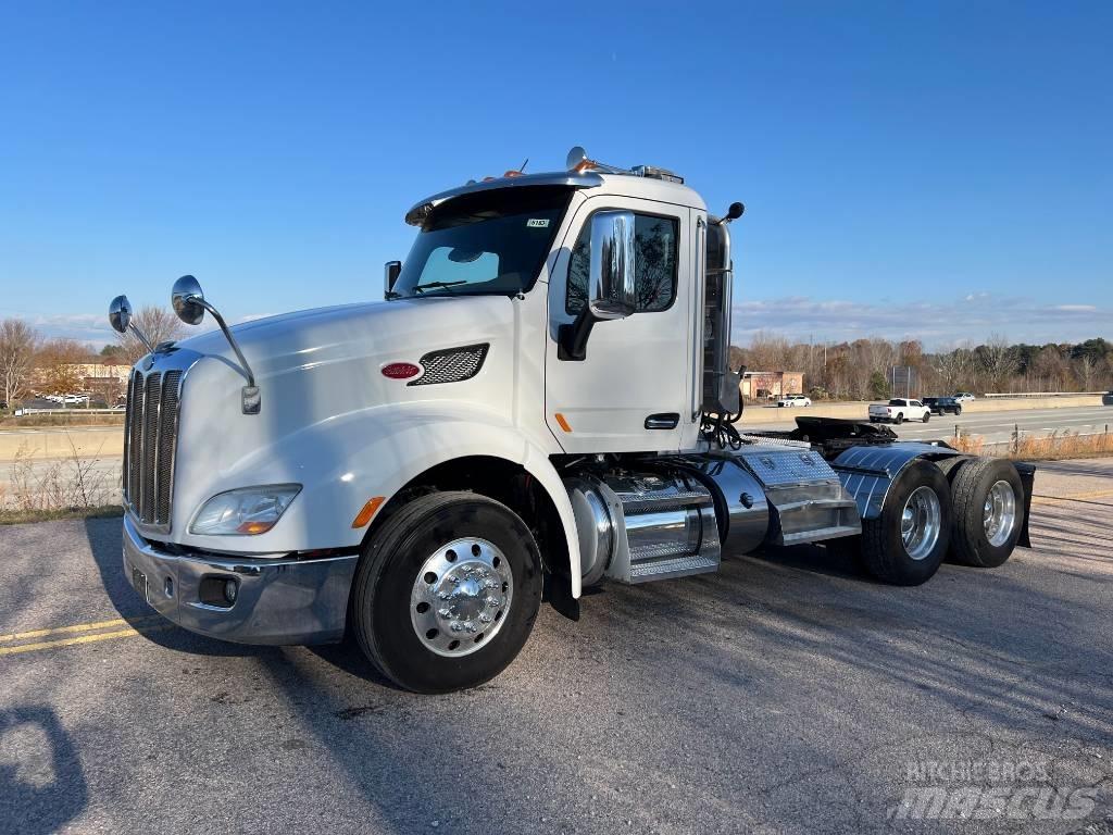 Peterbilt 579 Trekkers