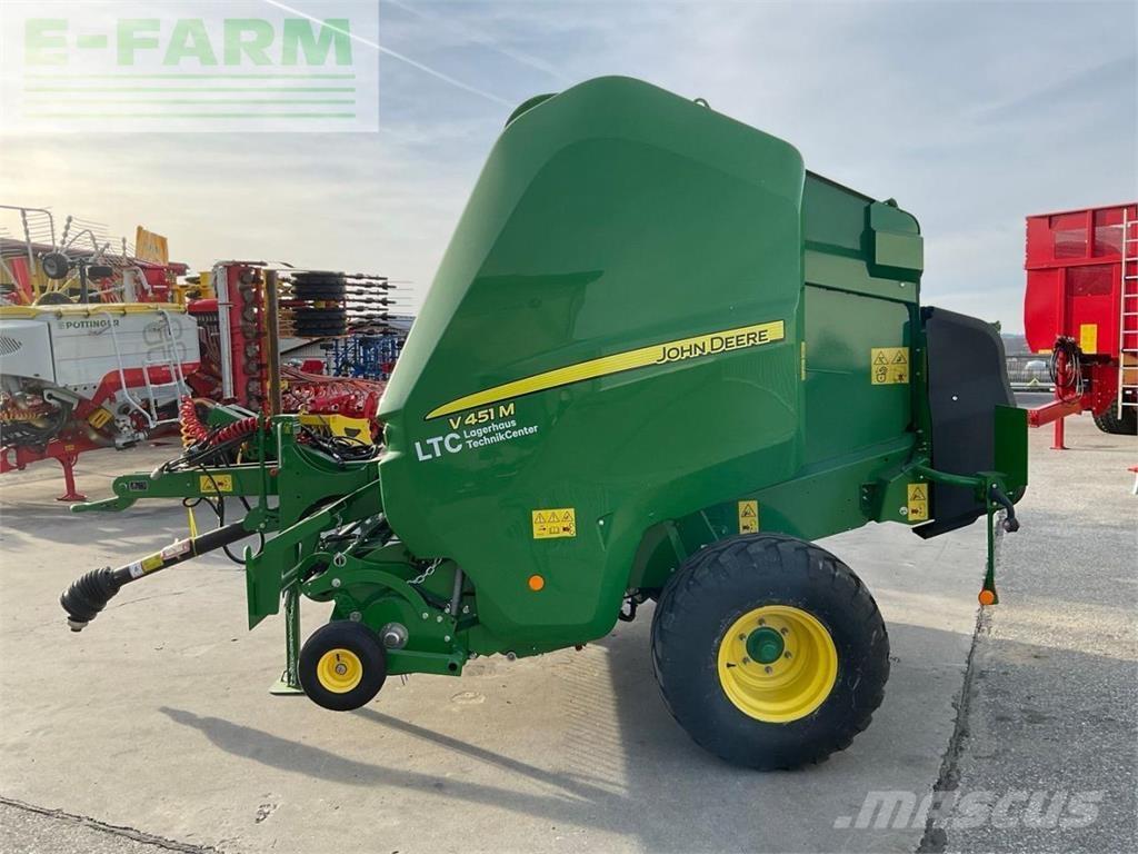 John Deere V451 M Vierkante balenpers