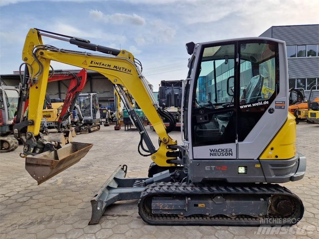 Neuson ET42 Minigraafmachines < 7t