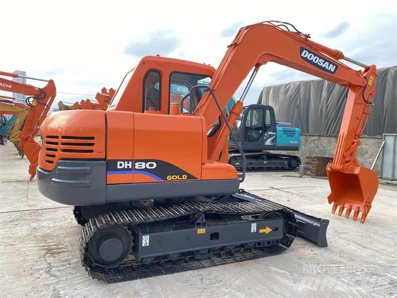 Doosan DH 80 Rupsgraafmachines