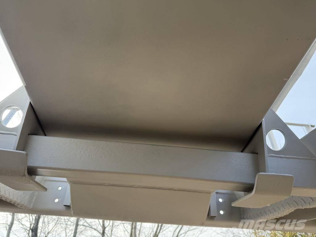 Mercedes-Benz Actros Vrachtwagens voor bosbouwmachines