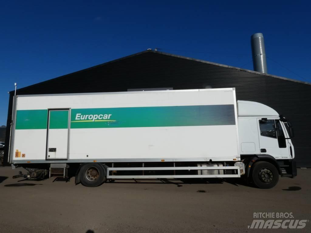 Iveco 180E 28 Bakwagens met gesloten opbouw
