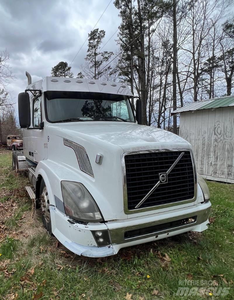 Volvo N389200 Trekkers