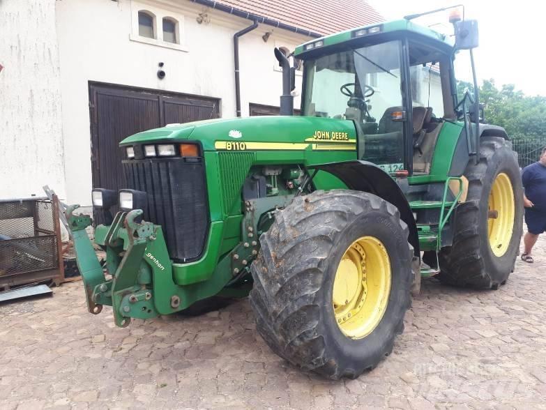 John Deere 8110 Tractoren