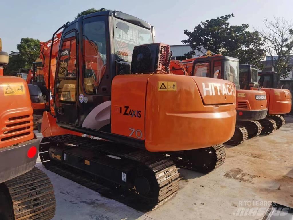 Hitachi ZX 70 Midigraafmachines 7t - 12t