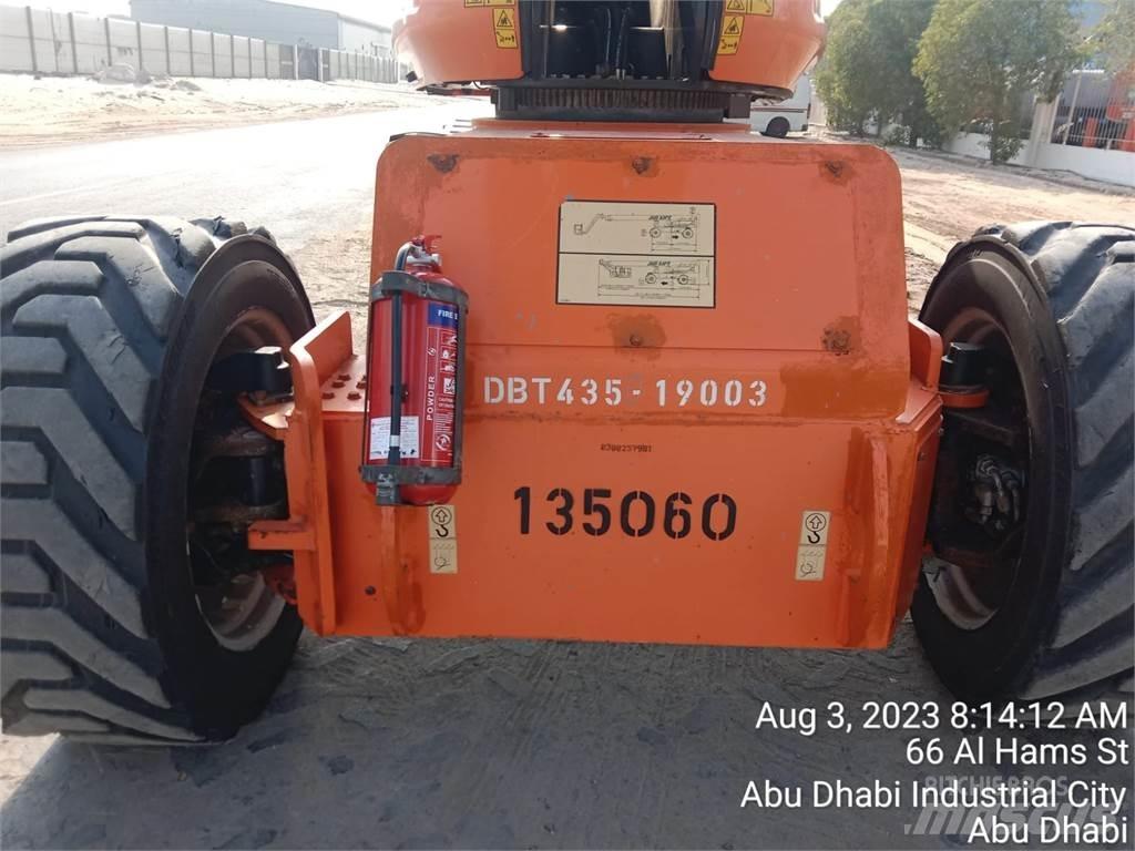 JLG 1350SJP Telescoophoogwerkers
