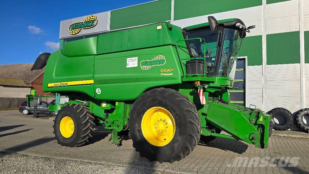 John Deere S 690 i Maaidorsmachines