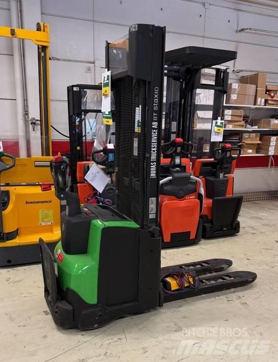 BT Toyota SWE 120 L Stapelaar meeloop