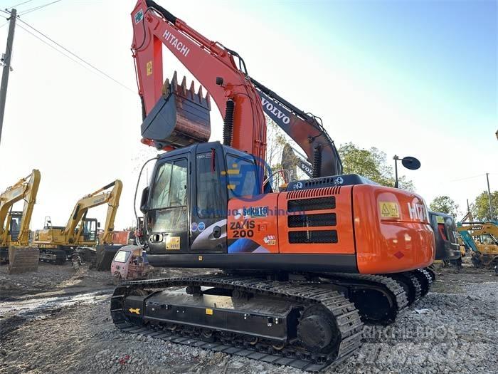 Hitachi ZX 200 Rupsgraafmachines