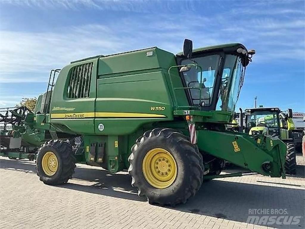 John Deere W550 Maaidorsmachines