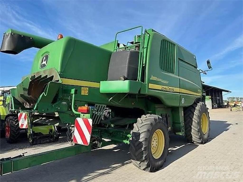 John Deere W550 Maaidorsmachines