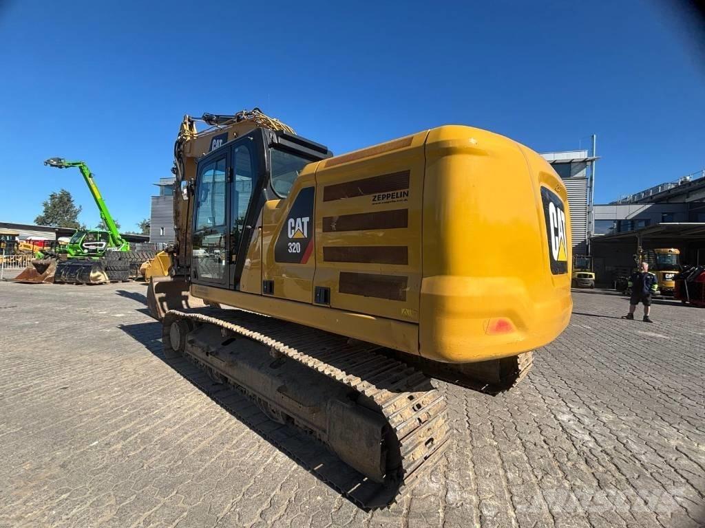 CAT 320 Rupsgraafmachines
