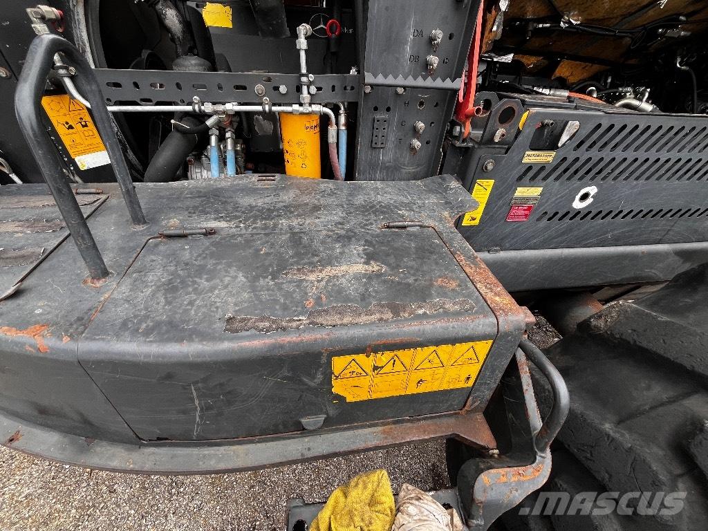 Ponsse Bear 6W Harvesters