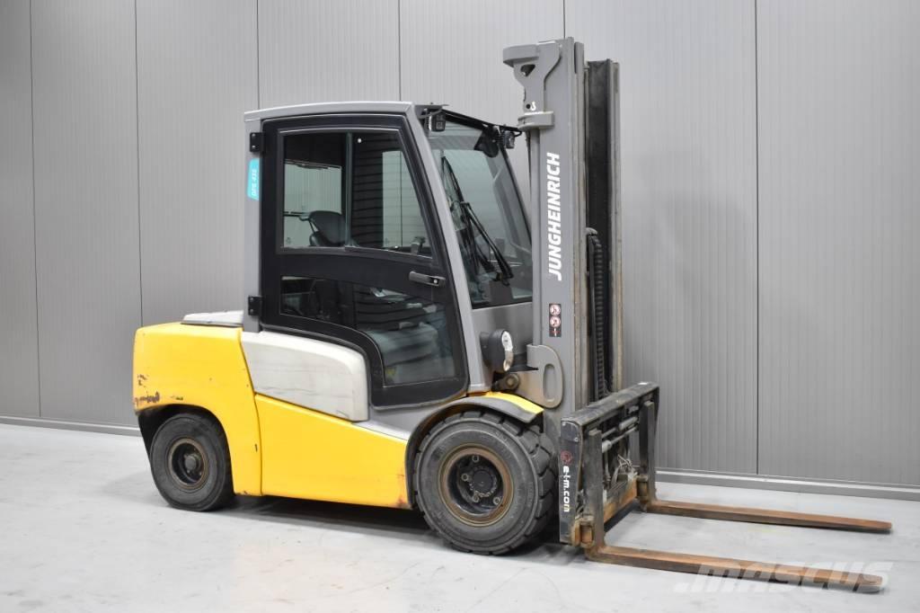 Jungheinrich DFG 435 Diesel heftrucks