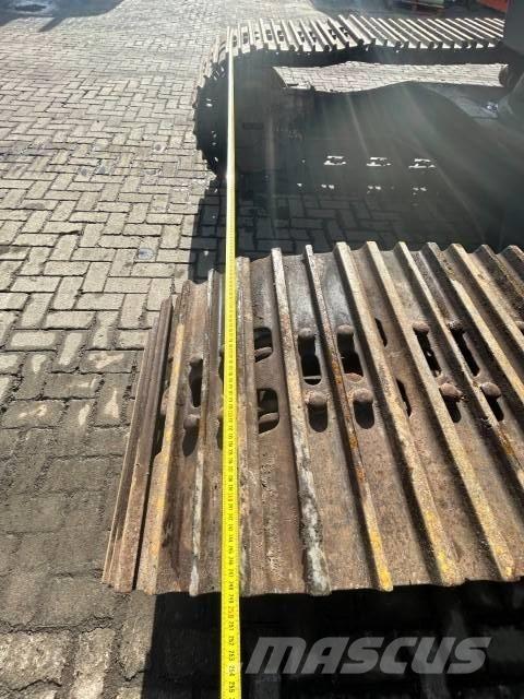 Hitachi ZX 130 Rupsgraafmachines