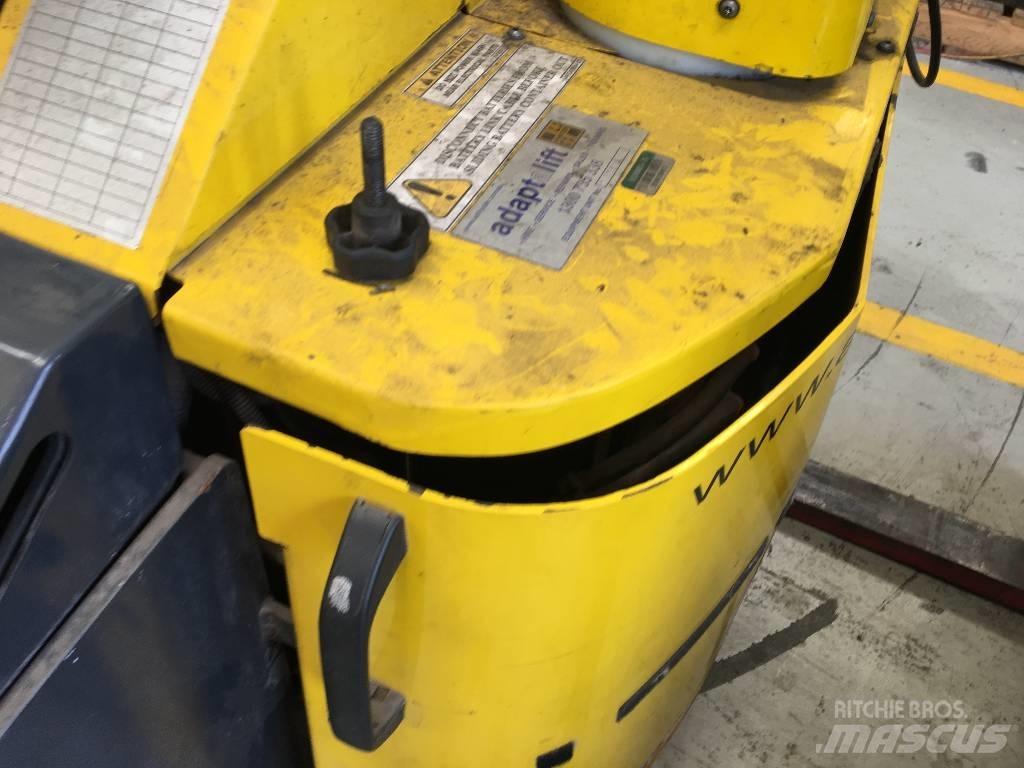 Combilift Combi WR Stapelaar meeloop