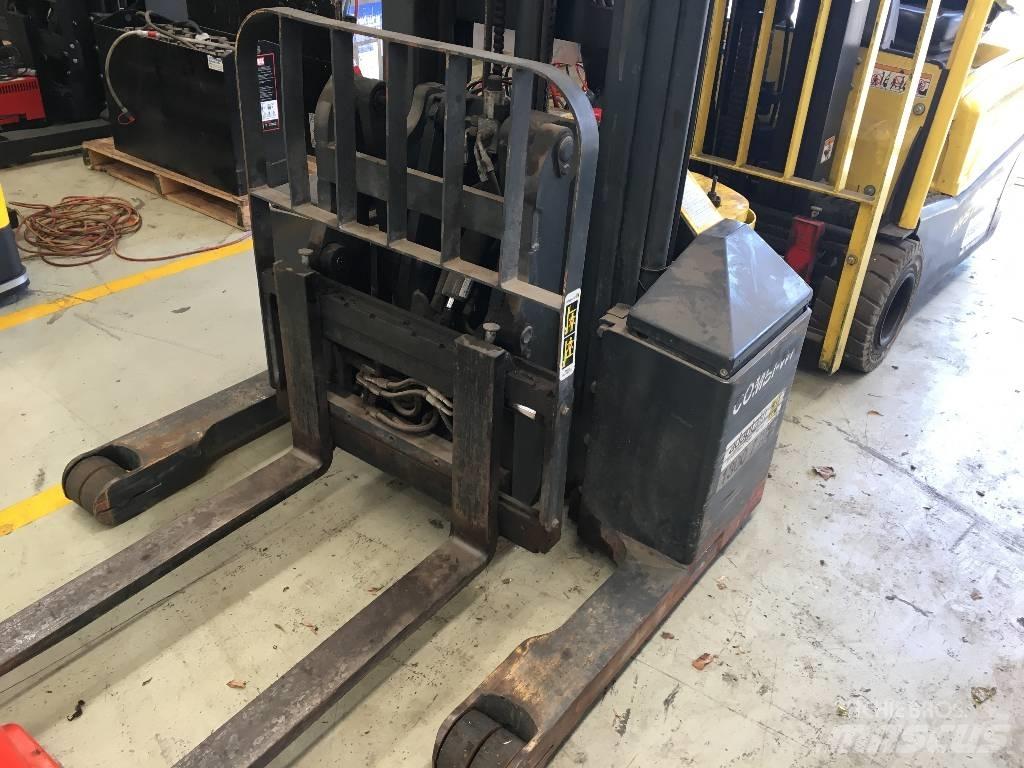 Combilift Combi WR Stapelaar meeloop