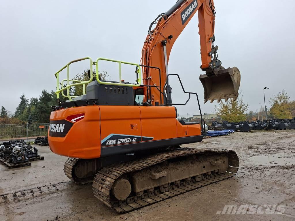 Doosan DX 225 LC Rupsgraafmachines