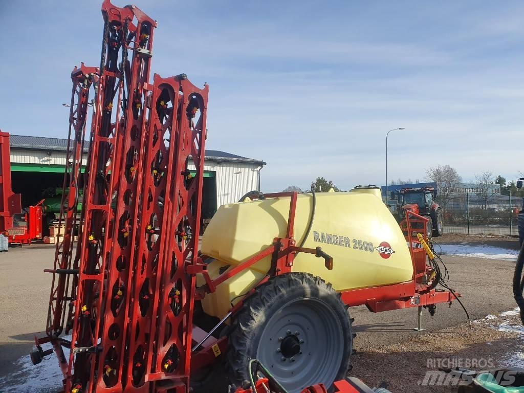 Hardi 2500 Ranger Getrokken spuitmachines