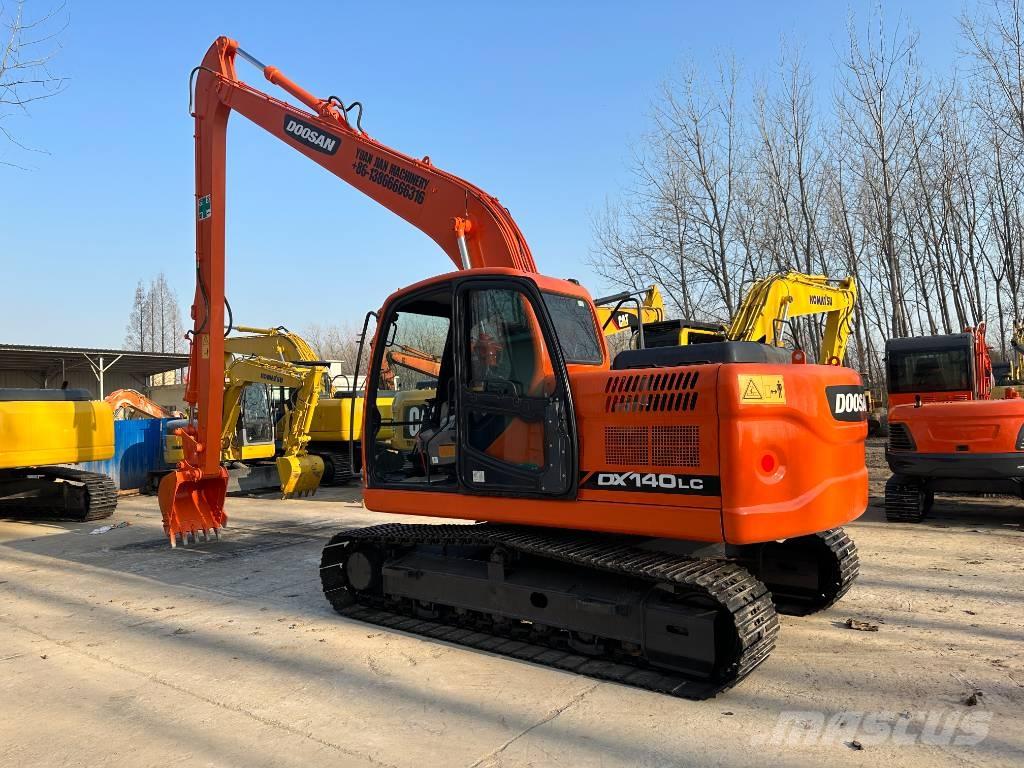 Doosan DX140LC Rupsgraafmachines
