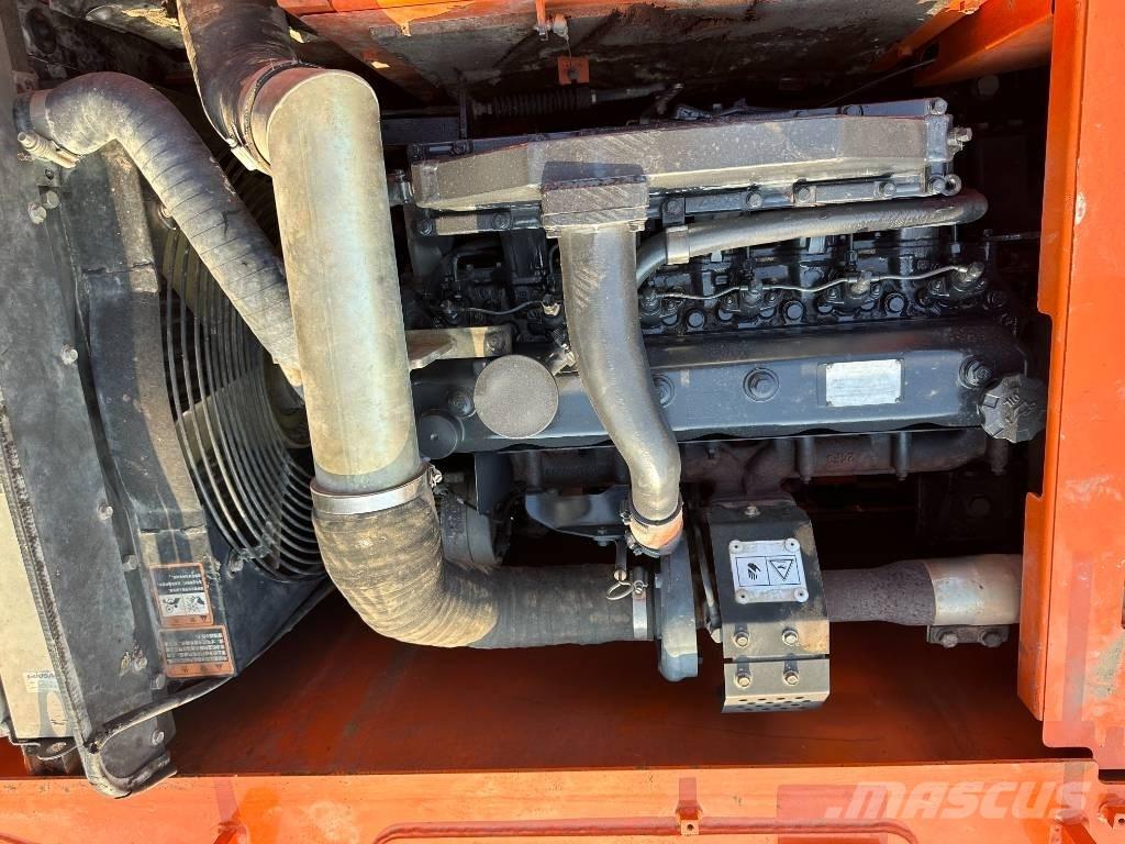 Doosan DX140LC Rupsgraafmachines