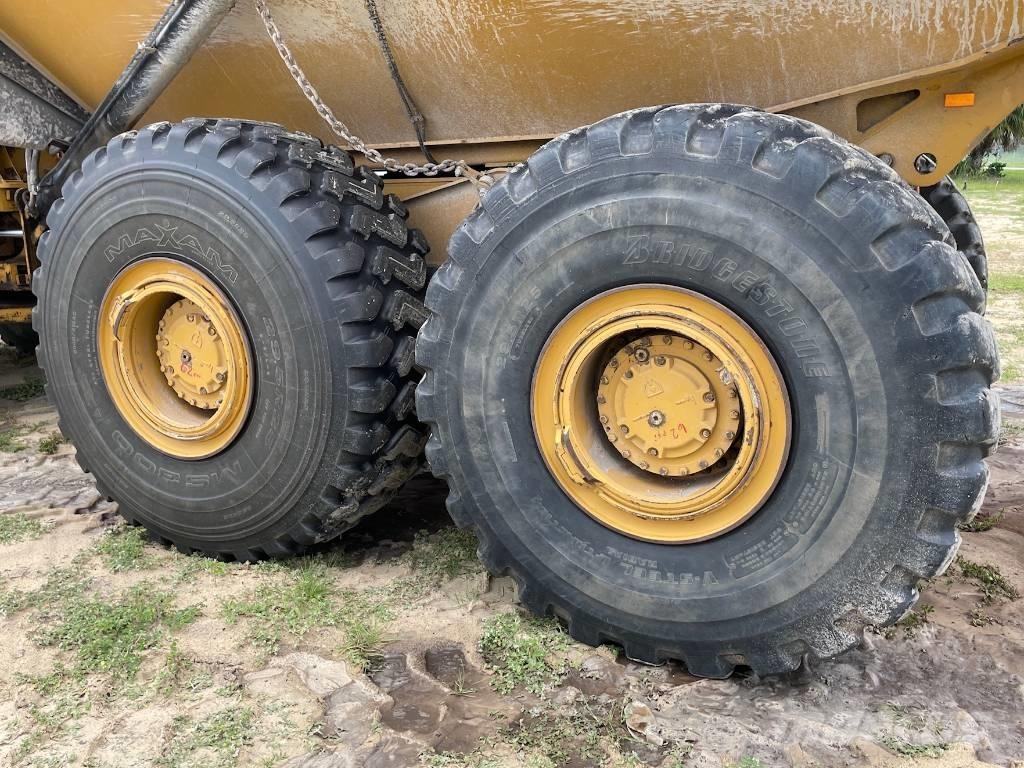 CAT 740 GC Knik dumptrucks