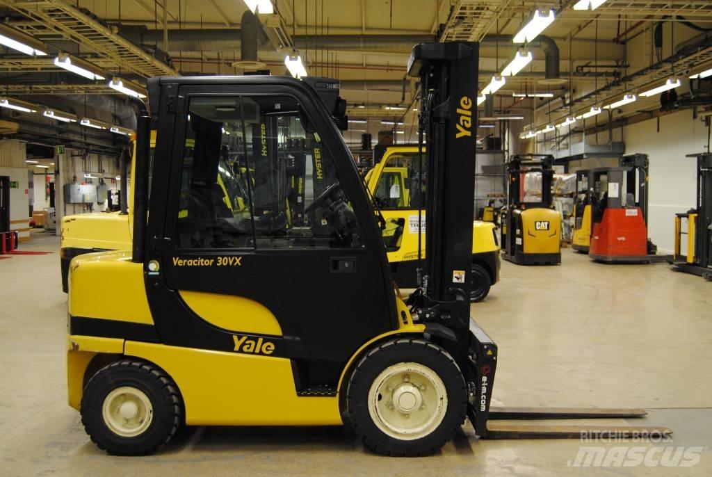 Yale GPD30VX Diesel heftrucks