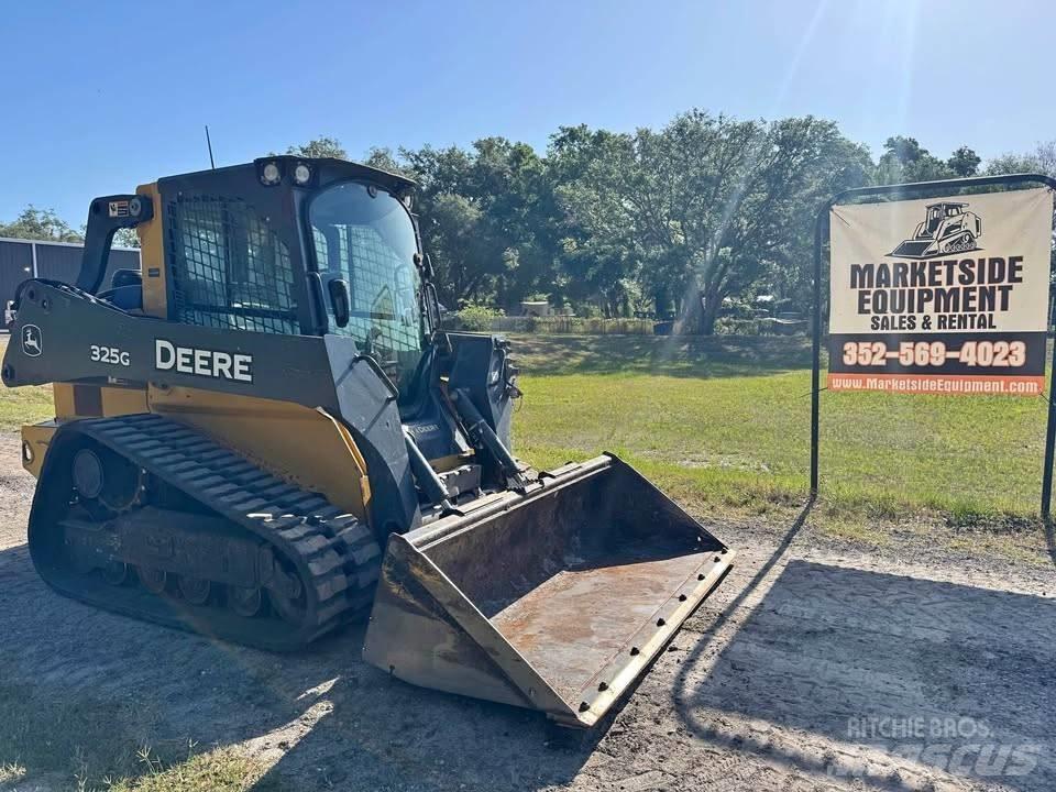 John Deere 325G Schrankladers
