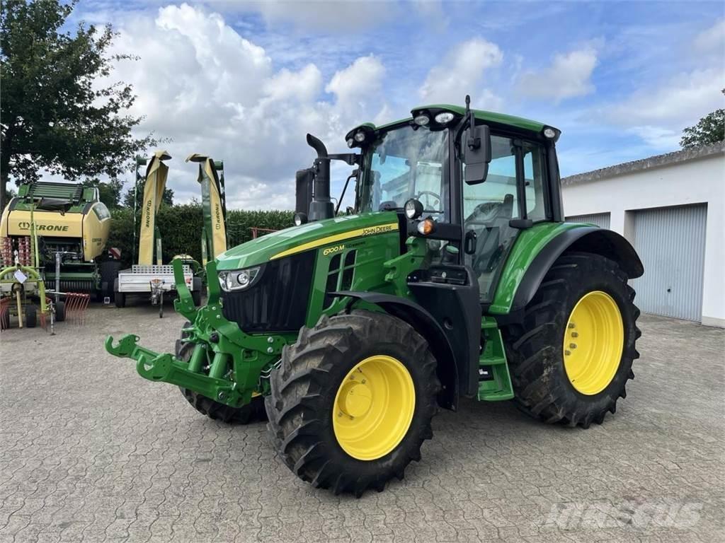 John Deere 6100M Tractoren