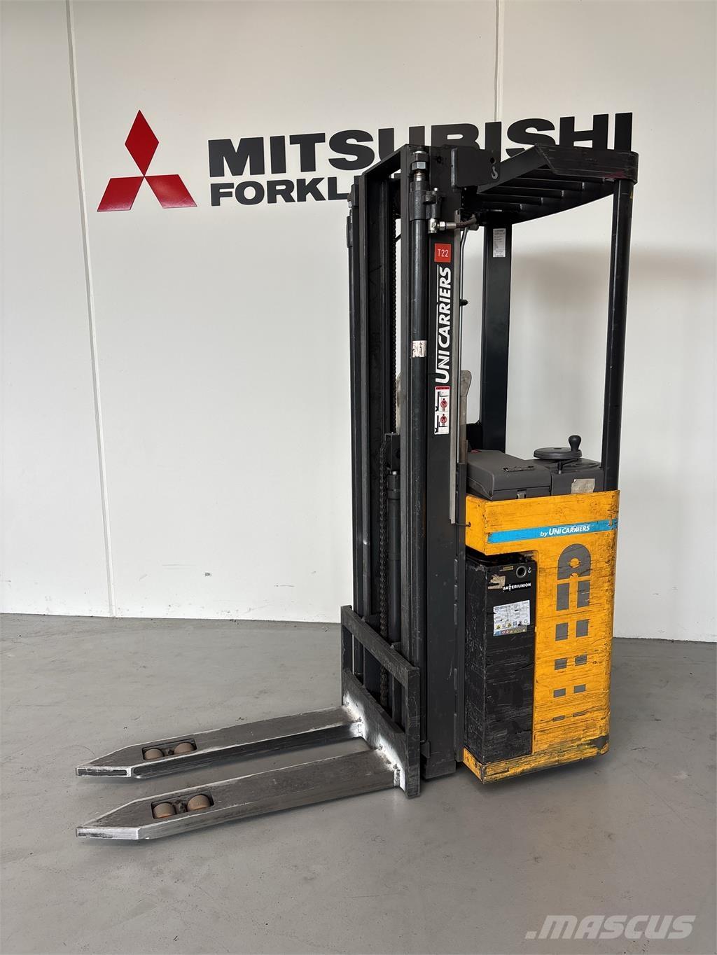 Atlet A160 Zelfrijdende stapelaars