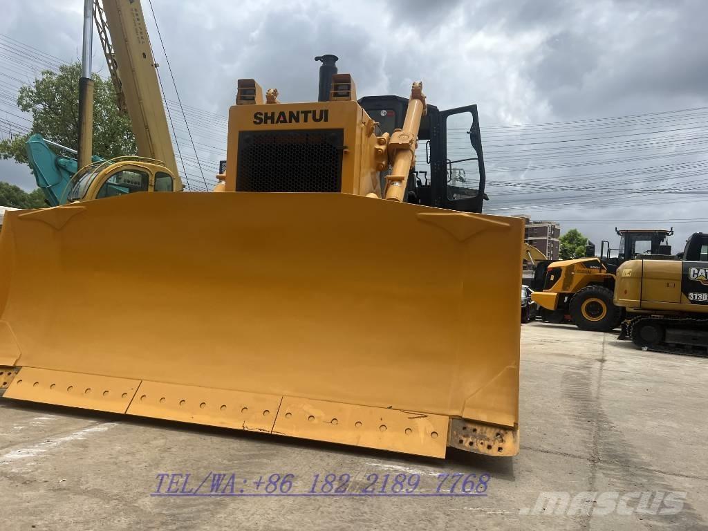 Shantui SD 32 Rupsdozers