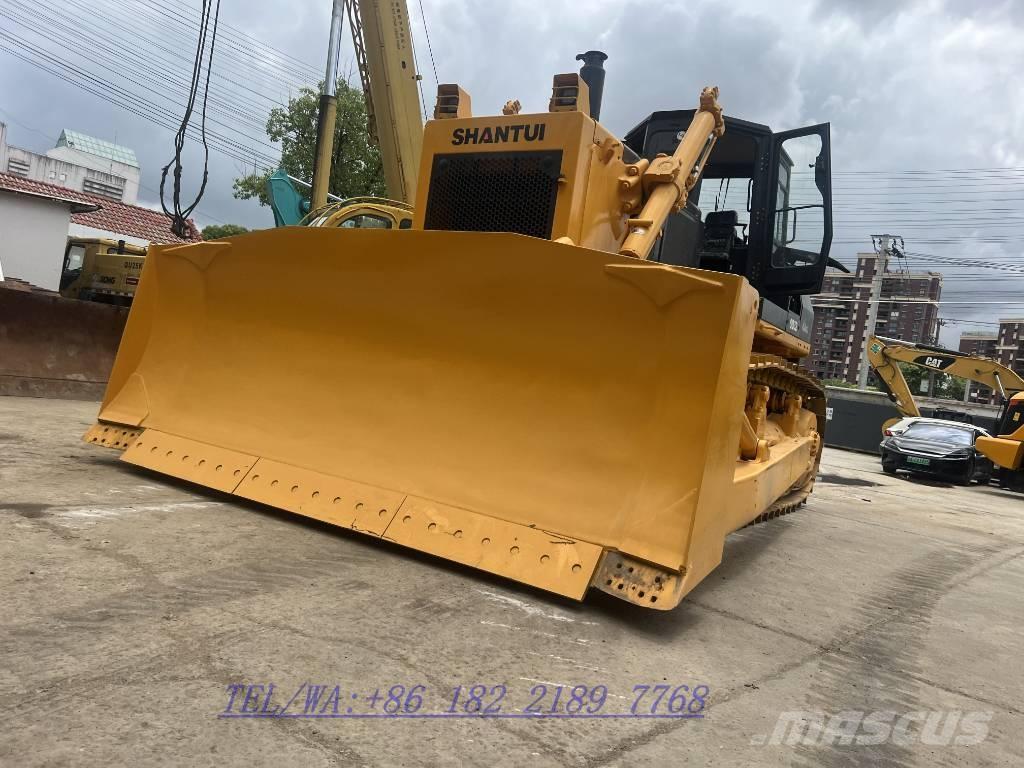 Shantui SD 32 Rupsdozers