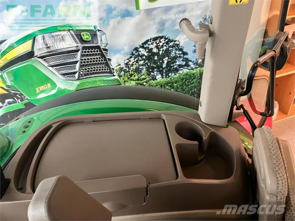 John Deere 5115R Tractoren