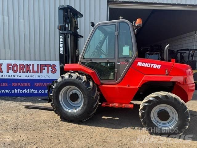 Manitou M 26.4 Vorkheftruck voor zwaar terrein