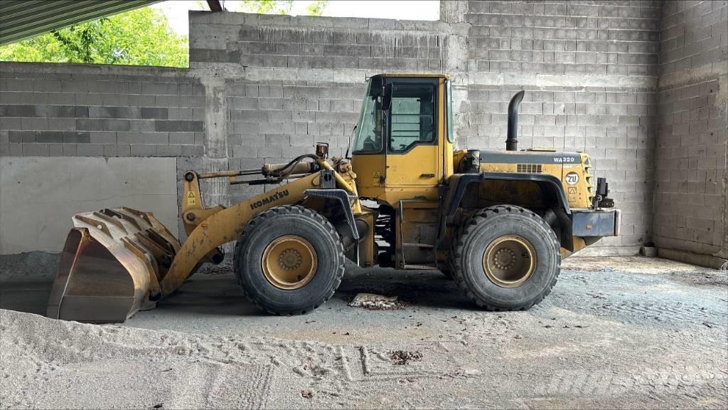 Komatsu WA 320-3H Wielladers