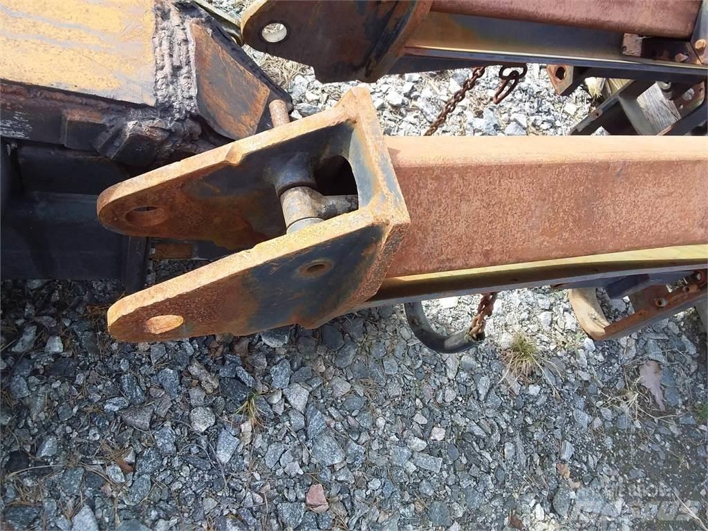 CAT 2200 Houtoogstkranen