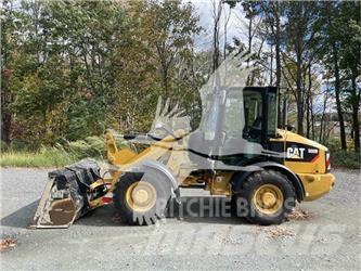 CAT 906M Wielladers