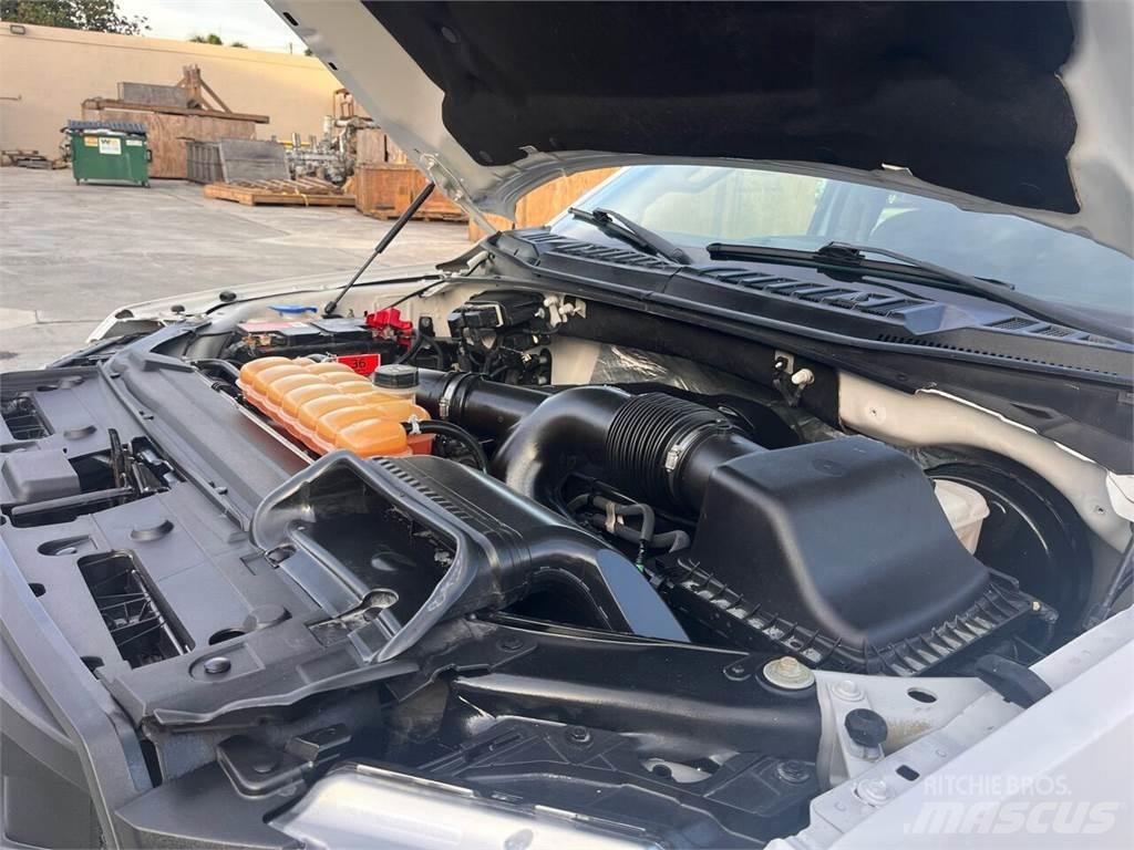 Ford F-150 Bestelwagens met open laadbak