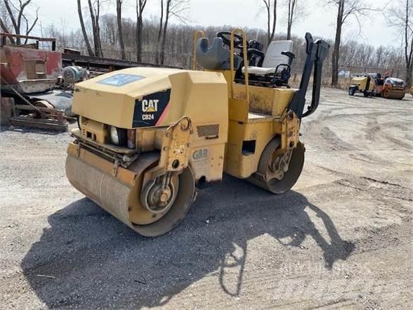 CAT CB24 Trilrolwalsen