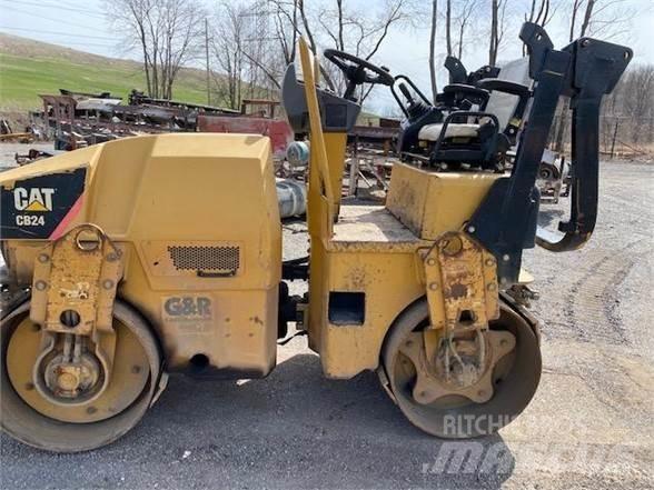 CAT CB24 Trilrolwalsen