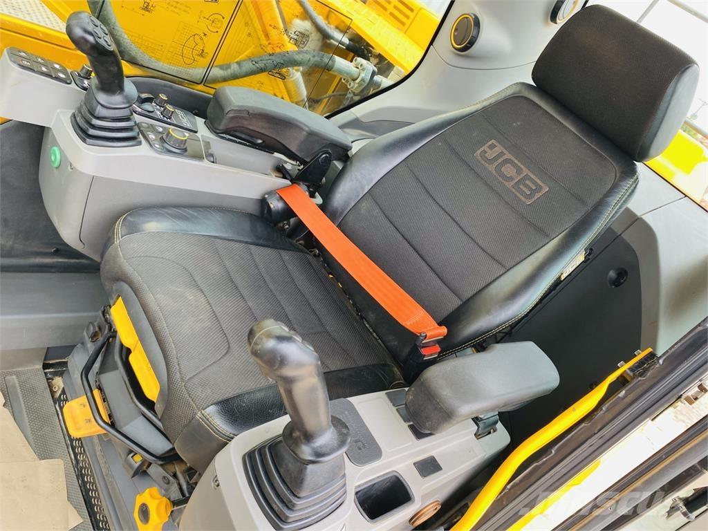 JCB 220XLC Rupsgraafmachines